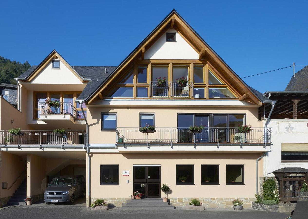 Weingut Eduard Kroth Брідель Екстер'єр фото